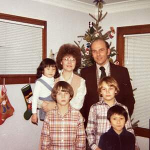 Lai with the Pearson family
